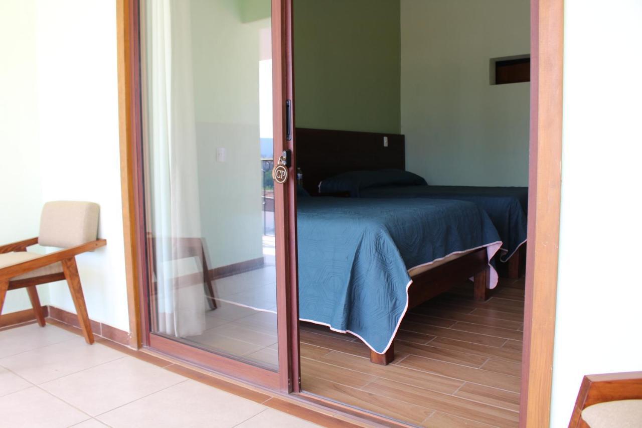 Hotel Casa Peregrina 타팔파 외부 사진
