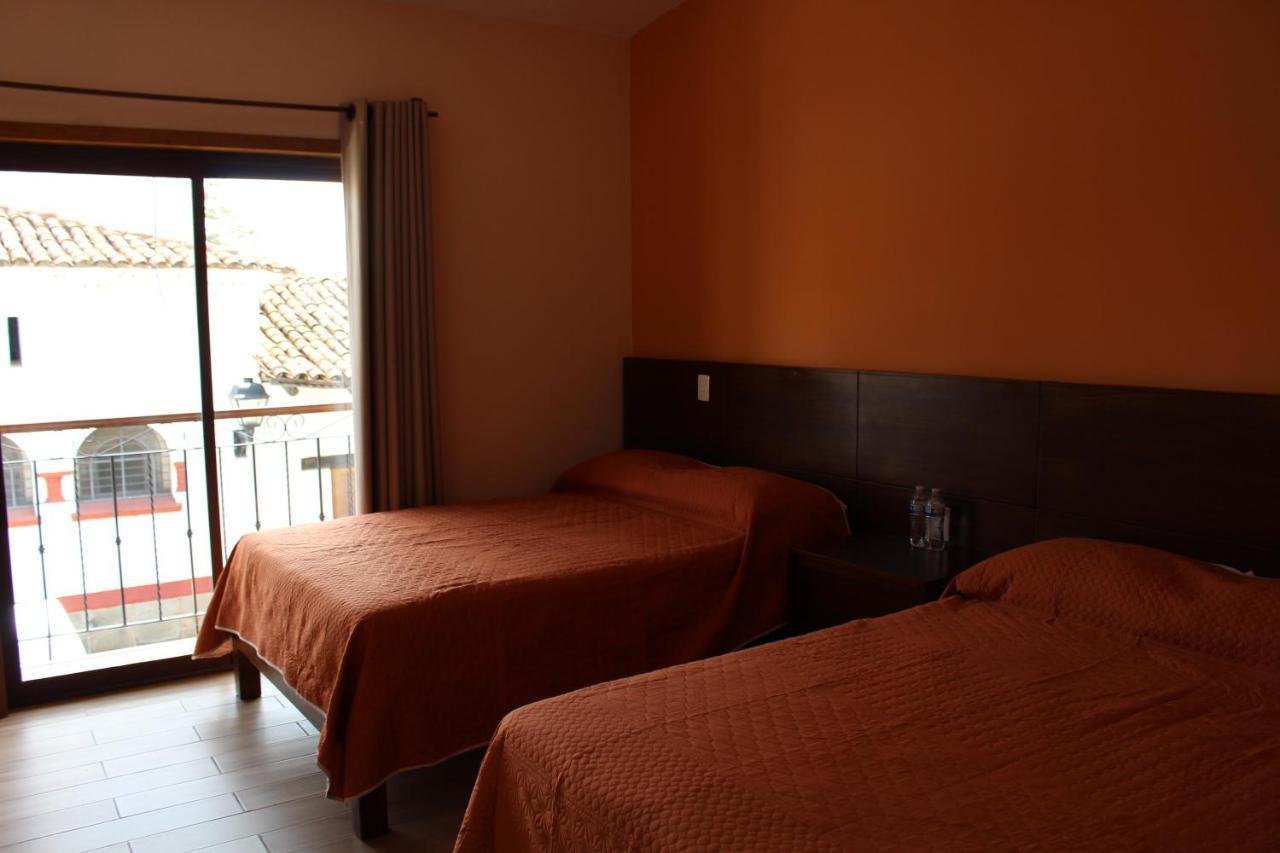 Hotel Casa Peregrina 타팔파 외부 사진