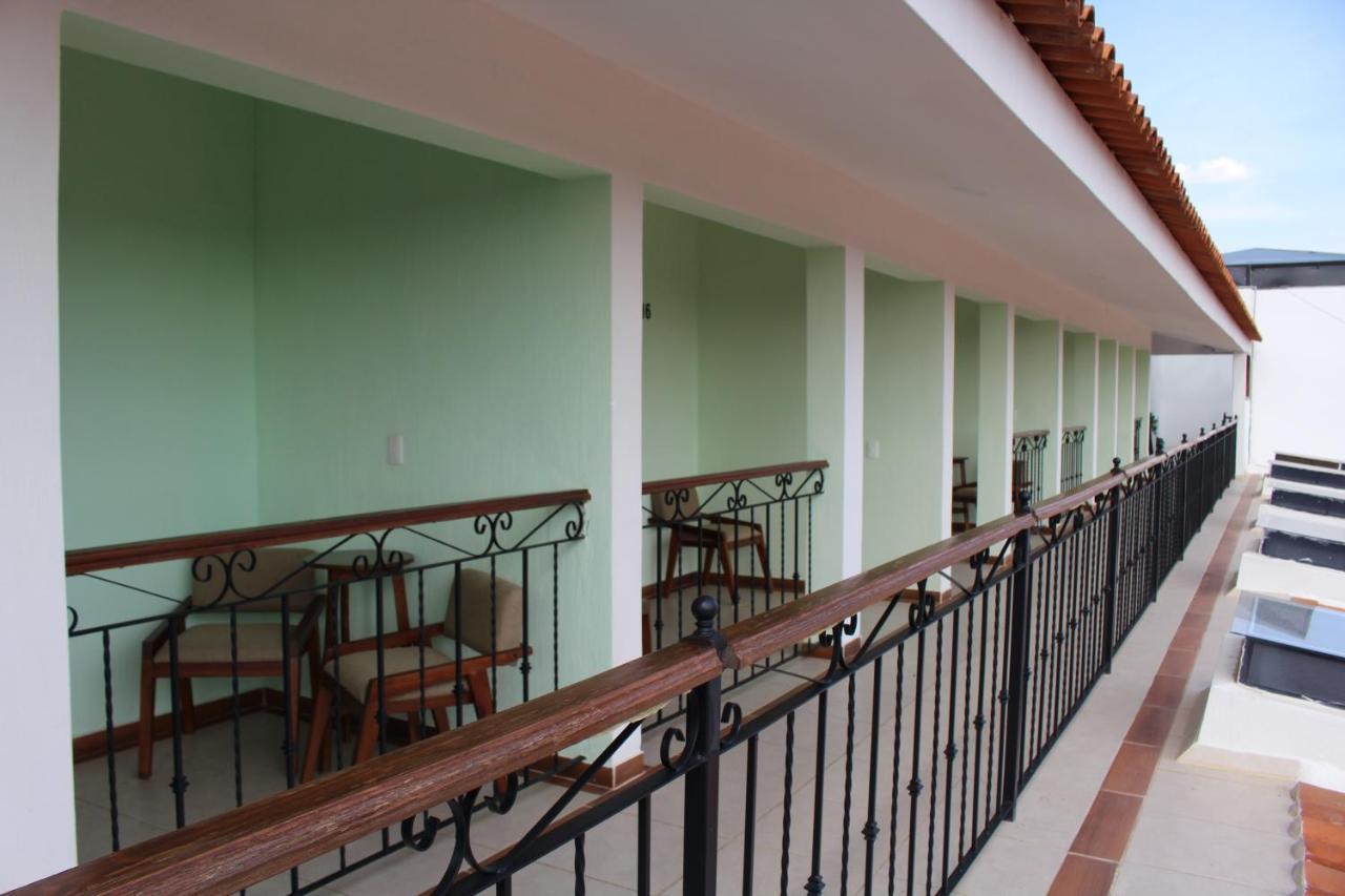 Hotel Casa Peregrina 타팔파 외부 사진