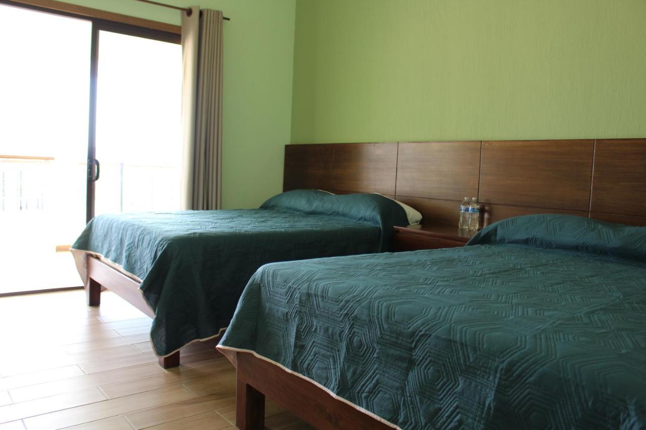 Hotel Casa Peregrina 타팔파 외부 사진