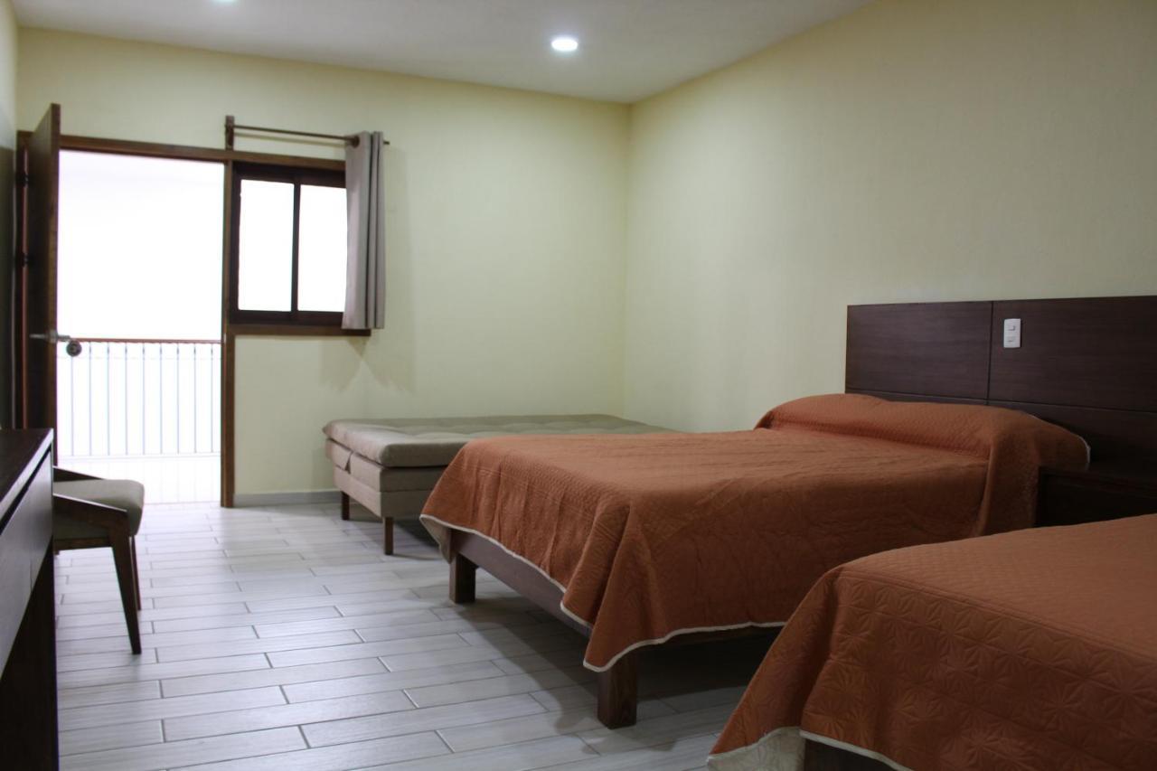 Hotel Casa Peregrina 타팔파 외부 사진